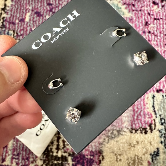 Coach Earrings - Picture 4 of 6